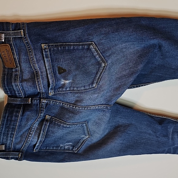 Guess Women's 30x29 Low Rise Skinny Jeans - Distressed Blue - Picture 4 of 8
